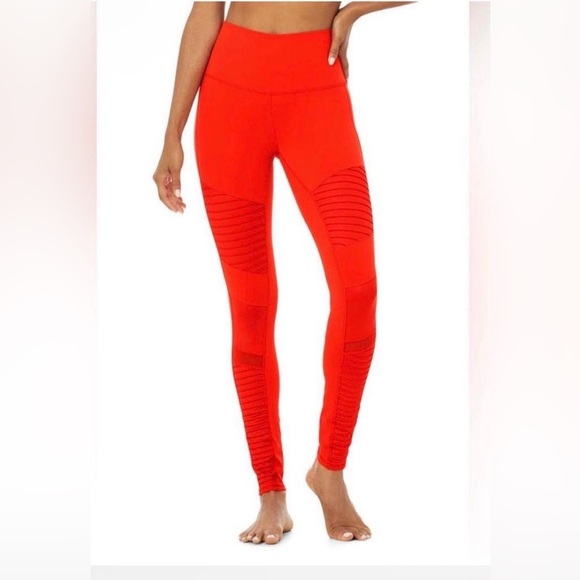 ALO Yoga Vibrant Red Leggings - Picture 5 of 5